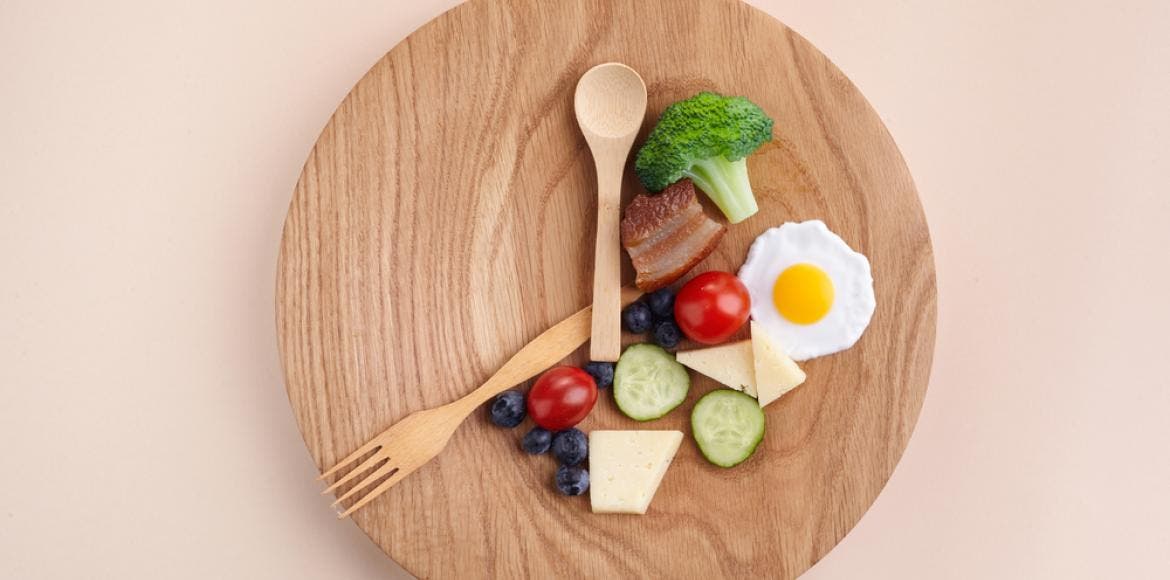 NASH: Food Rebalancing or Intermittent Fasting or Low Carb Diet?